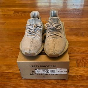 Yeezy 350 Sesame//Size 9.5//$220